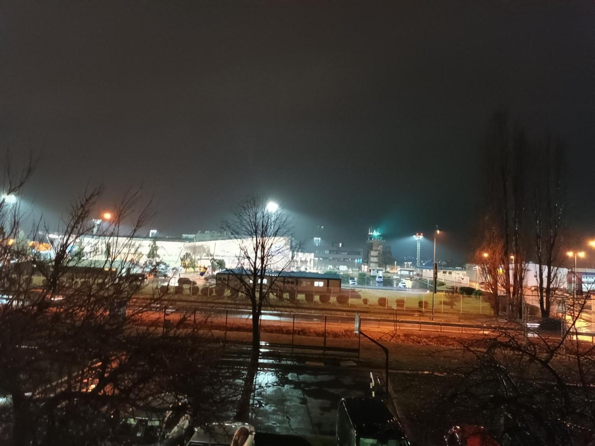 Apartman "Airplane" Сараево Екстериор снимка
